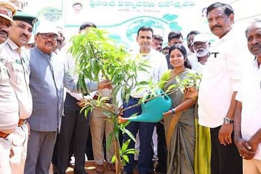 Prakasam Collector promises to solve tobacco procurement issues