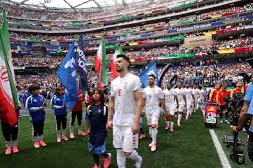Iran thank Los Angeles with locker room note