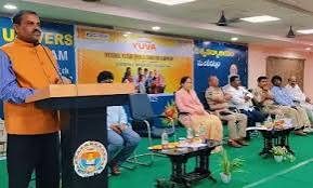 MP Balashowry takes up farmers’ land acquisition issues