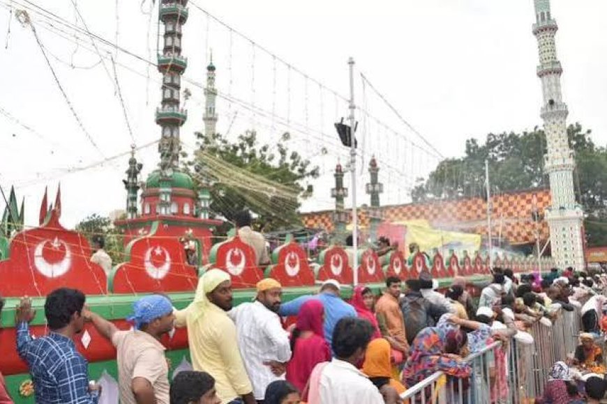 Rottela Panduga at Bara Shaheed Dargah draws massive crowds on third day in Nellore