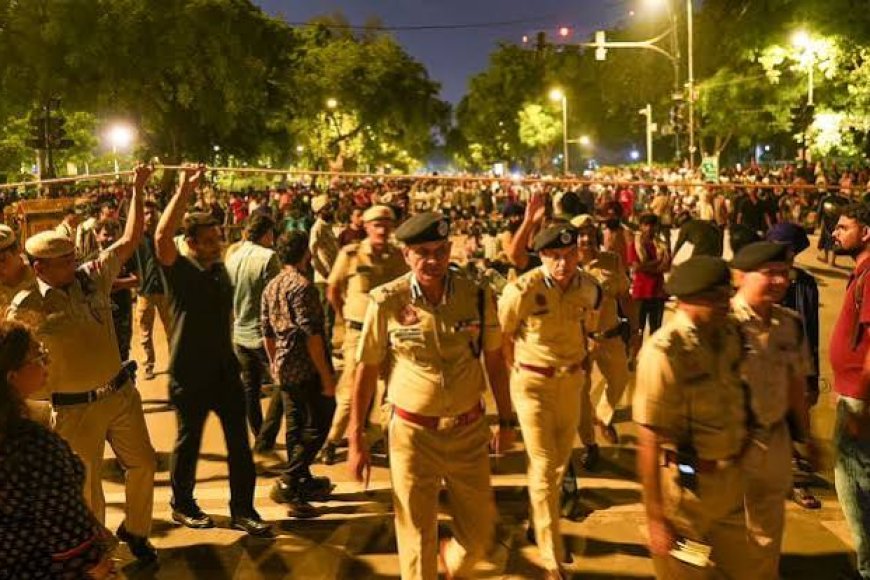 Murder, robbery, rape accused among hundreds at CJP protest: Police