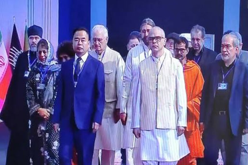 Indian delegation pays tribute to late Iran Supreme Leader