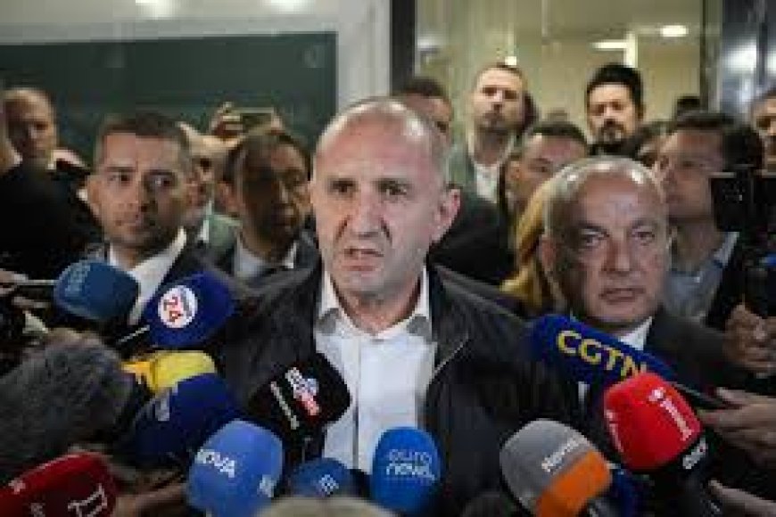 Bulgaria's new government to stop supplying weapons to Ukraine