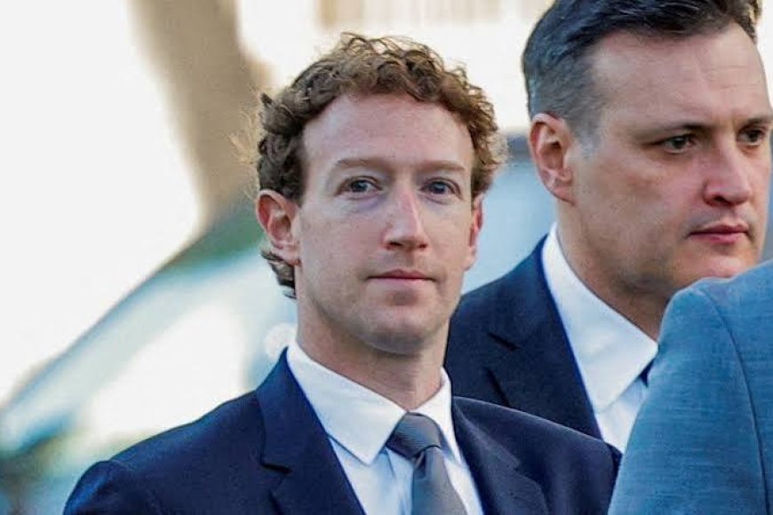 Zuckerberg apologises hours after govt warning