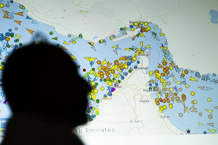 Iran insists Strait of Hormuz closed as US vows 'freedom of navigation'