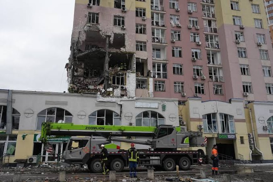 In one of Kyiv's most frequently bombed neighborhoods, residents choose to stay