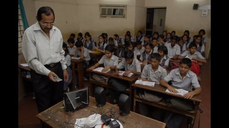 Govt teacher raises school enrolment from 9 to 112