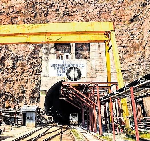 Three Army engineers deputed to Telangana for SLBC, Kaleshwaram works