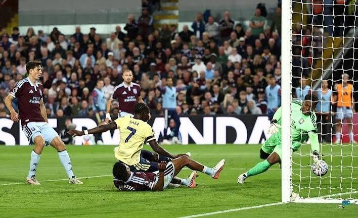 Premier League: Saka's strike gives Arsenal narrow win over Aston Villa