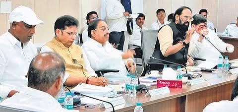 Telangana to procure 65 lakh MT paddy, sets aside Rs 18,250 crore