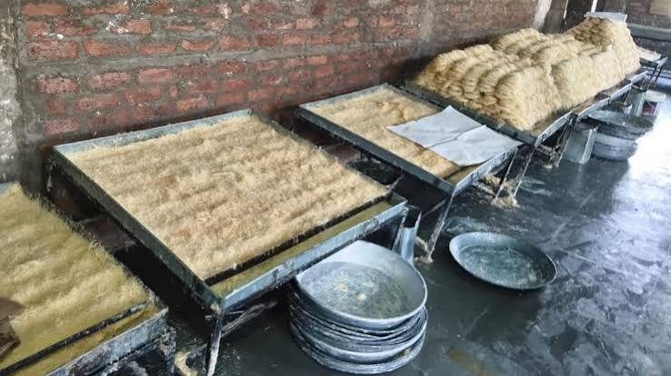 Gutka stains at pheni units, TG SAFE suspends 5 licences