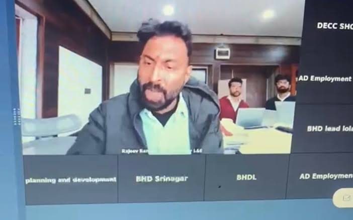IAS officer shuts down J-K woman officer, calls her ‘bloody shit’