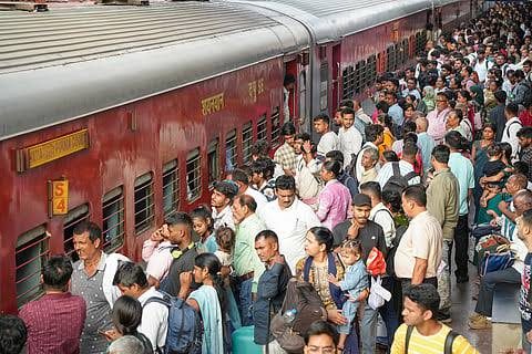 ‘Don’t use hammer to kill a fly’: SC asks Centre to ease metro, train curbs ahead of CJP protest