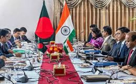 India withdraws families of officials in Bangladesh