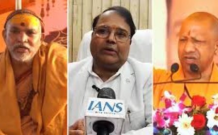 Shankaracharya vs Yogi Adityanath Escalates, Ayodhya Bureaucrat Resigns