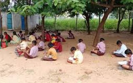 Locked school gate forces tribal kids to study outside