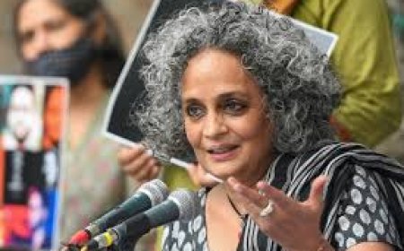 Arundhati Roy Withdraws From Berlinale