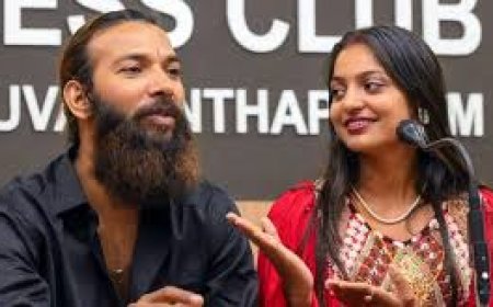 Director to Take 'Love Jihad' Claim in Viral Kumbh Girl's Marriage to MP Chief Minister