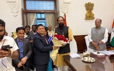 Uttam tables Budget in Council