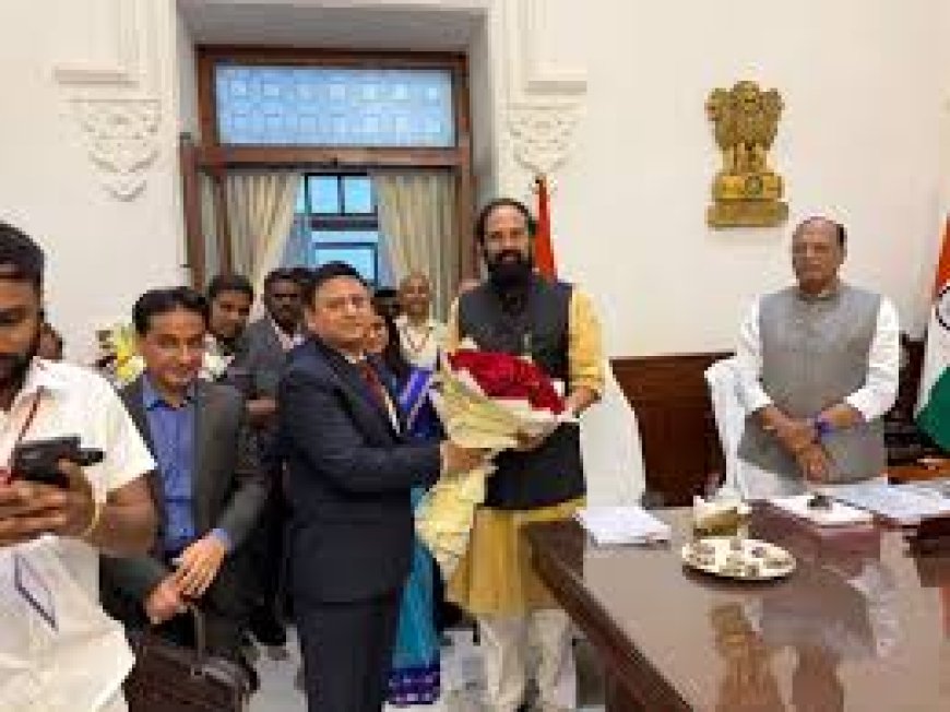 Uttam tables Budget in Council