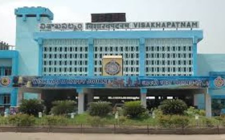 Waltair division of East Coast Railway earns record revenue of Rs 11,598 crore