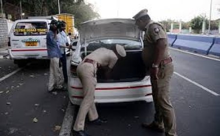 Andhra police intensify border checks ahead of TN elections