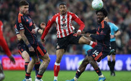 Nottingham Forest rout Sunderland, go eight points clear of relegation zone