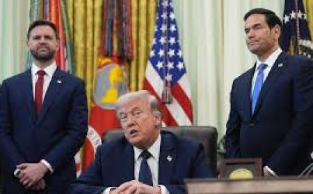 Trump Holds Talks With Security Team Over Iran Proposal To Reopen Hormuz