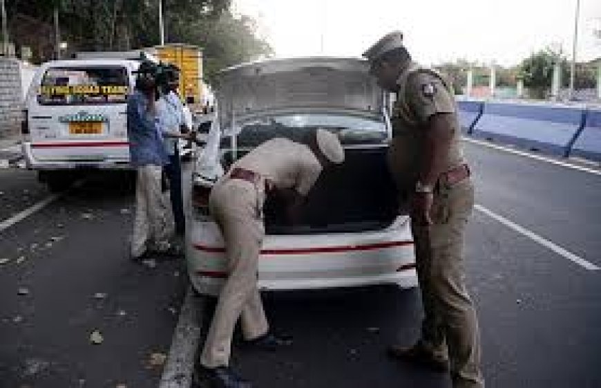 Andhra police intensify border checks ahead of TN elections