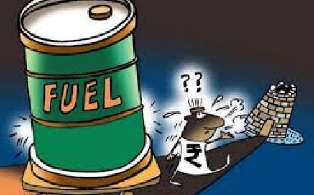 India fuel retailers face credit strain as high oil prices persist, says Fitch