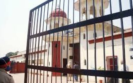 Violent Clash Erupts In Kapurthala Jail
