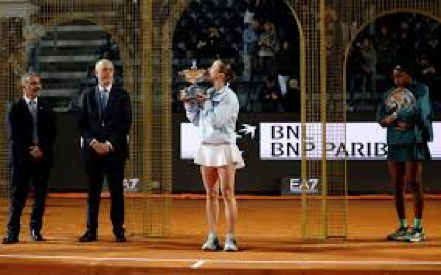 Elina Svitolina fights off Gauff to win third Italian Open title