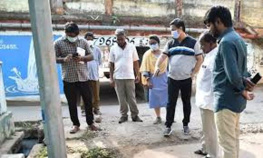 In-charge civic chief inspects sanitation works