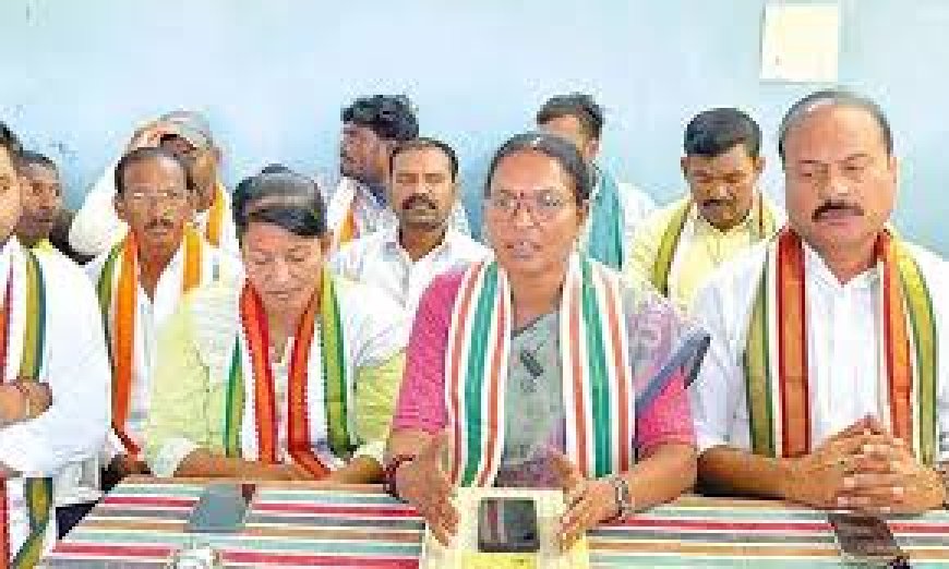 Sugunakka calls for grand success of CM Revanth Reddy’s Asifabad visit 