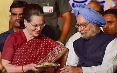 Revanth Reddy, Dr Sumanth thank Manmohan Singh, Sonia Gandhi for Telangana statehood