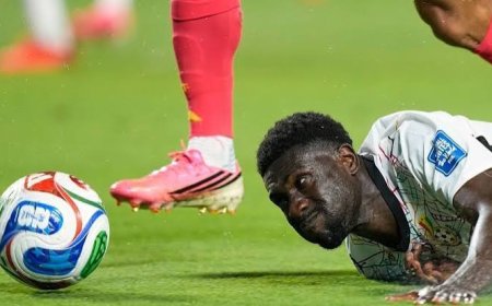 Arias takes Colombia past Ghana to World Cup Round of 16,