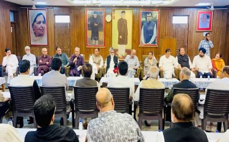 NC invites 52 leaders across party lines for J&K statehood protest at Jantar Mantar