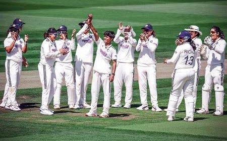 'One of the finest moments in the history of Indian women's cricket'