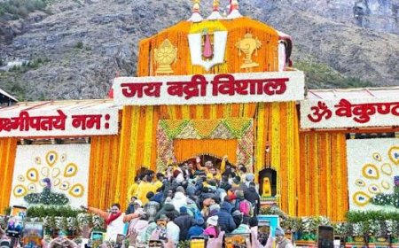 Badrinath temple treasurer removed amid donation row
