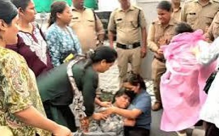 Four nursing aspirants consume phenyl outside Uttarakhand minister's residence over recruitment row