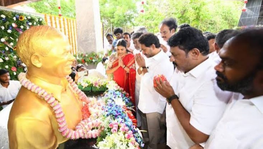 Rich tributes paid to YSR on 77th birth anniversary