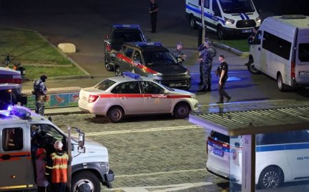 3 Dead As Bomb Carried By Woman Explodes In Moscow Restaurant