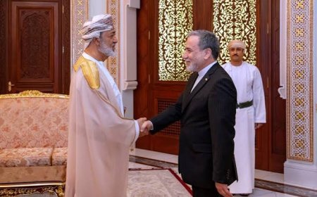 Iran nears control of Hormuz under proposed Oman deal